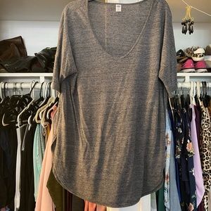 Gray Old Navy tunic tee
